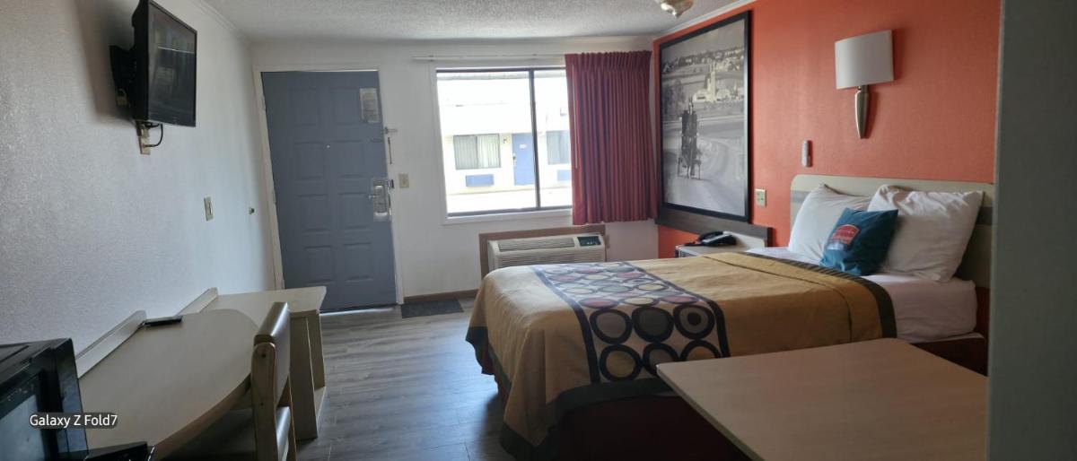 FairBridge Inn Express London - Housity