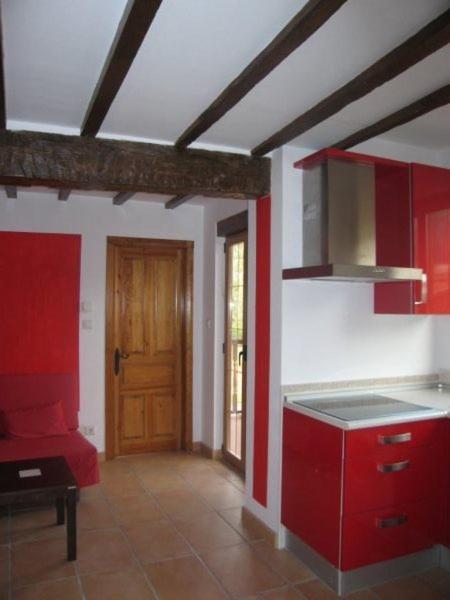 Apartamentos Puente Viesgo Anjana - Housity