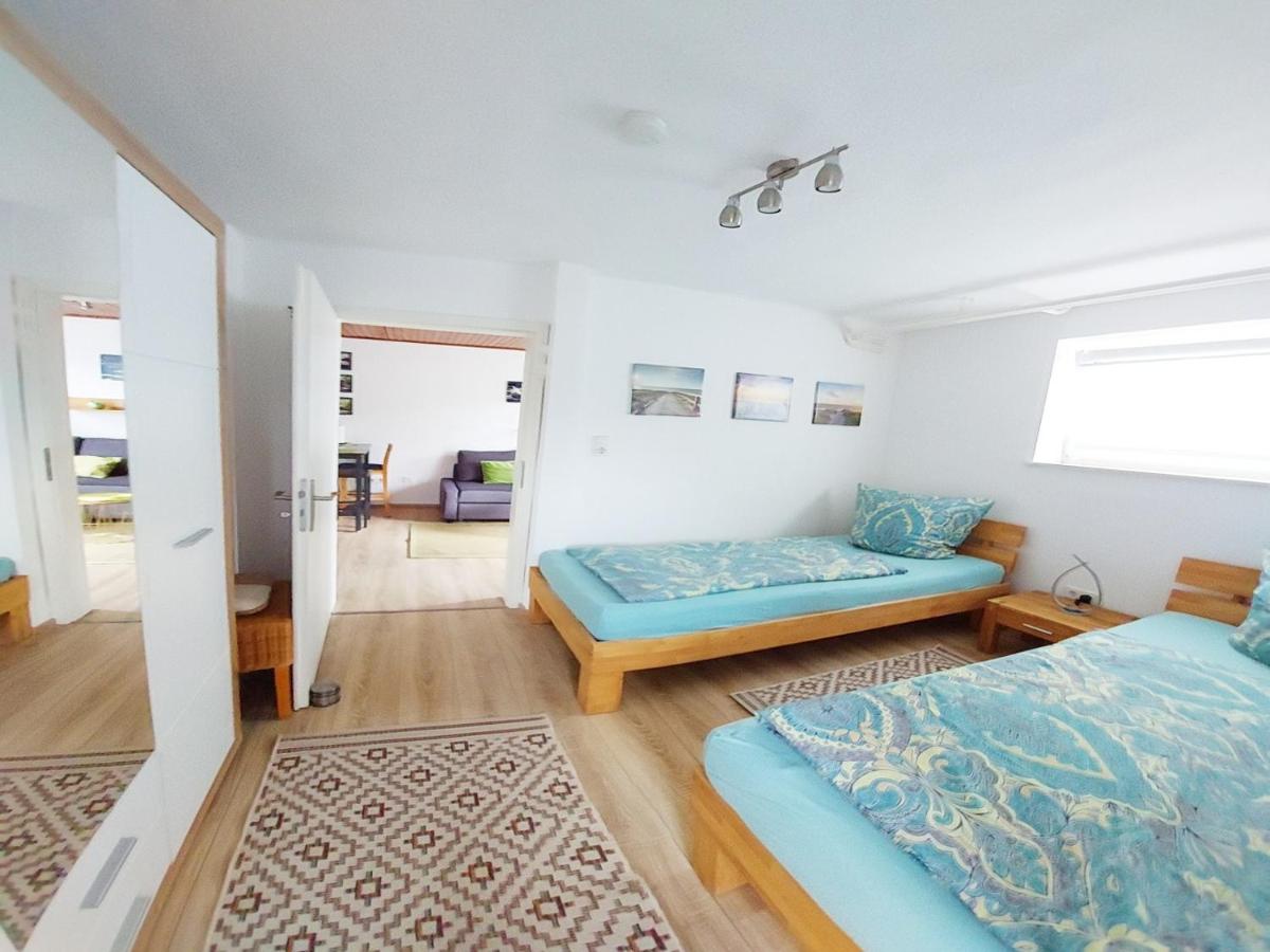 Apartment Meerbusch - Housity