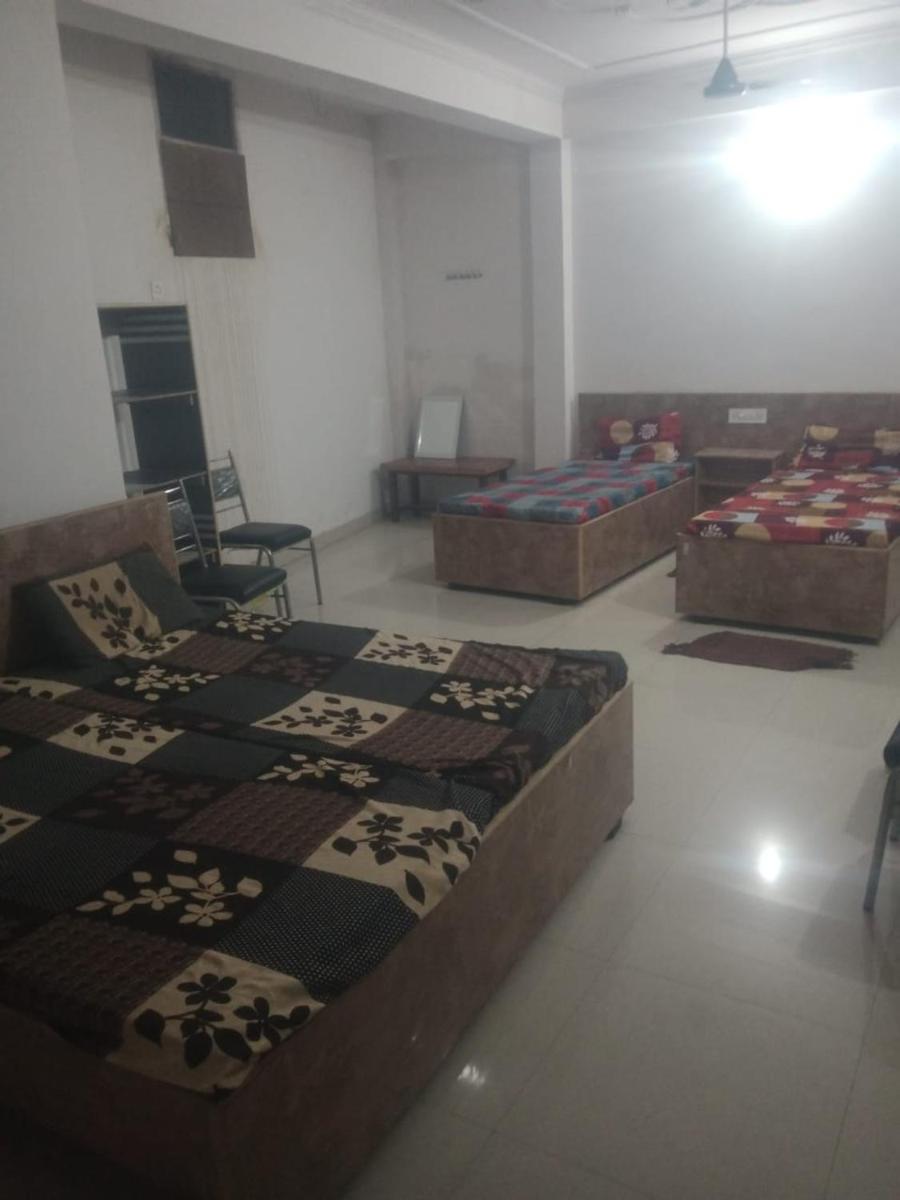Hotel Yogendra - Housity