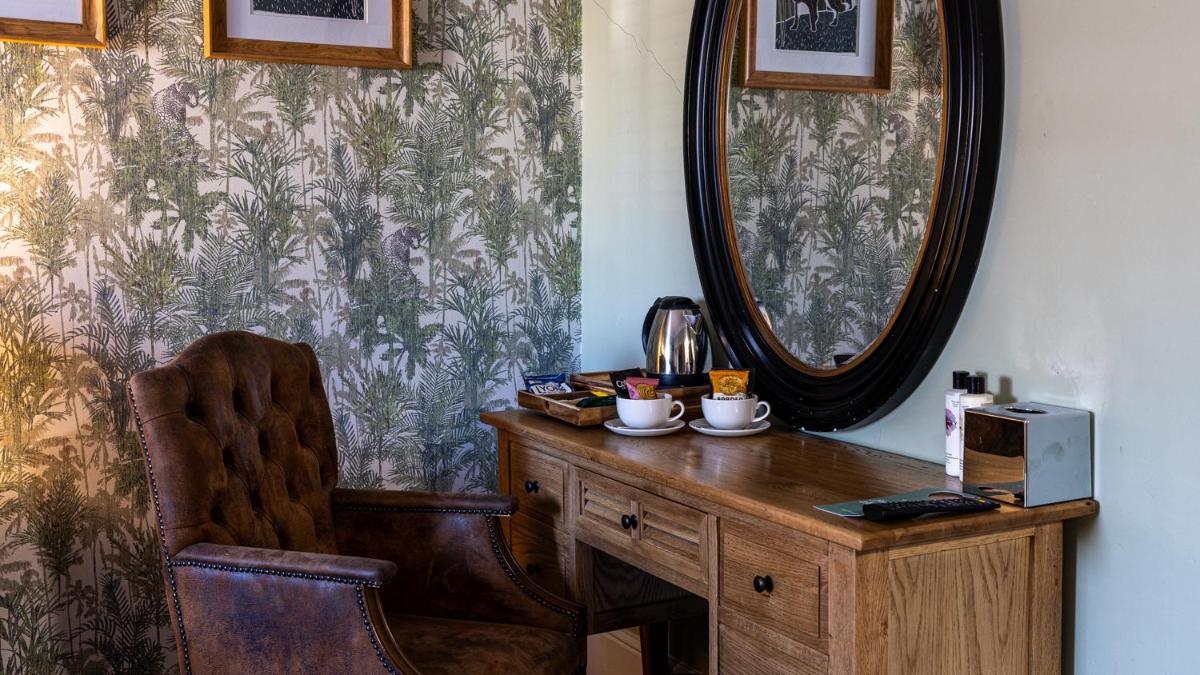 The Plough - Housity