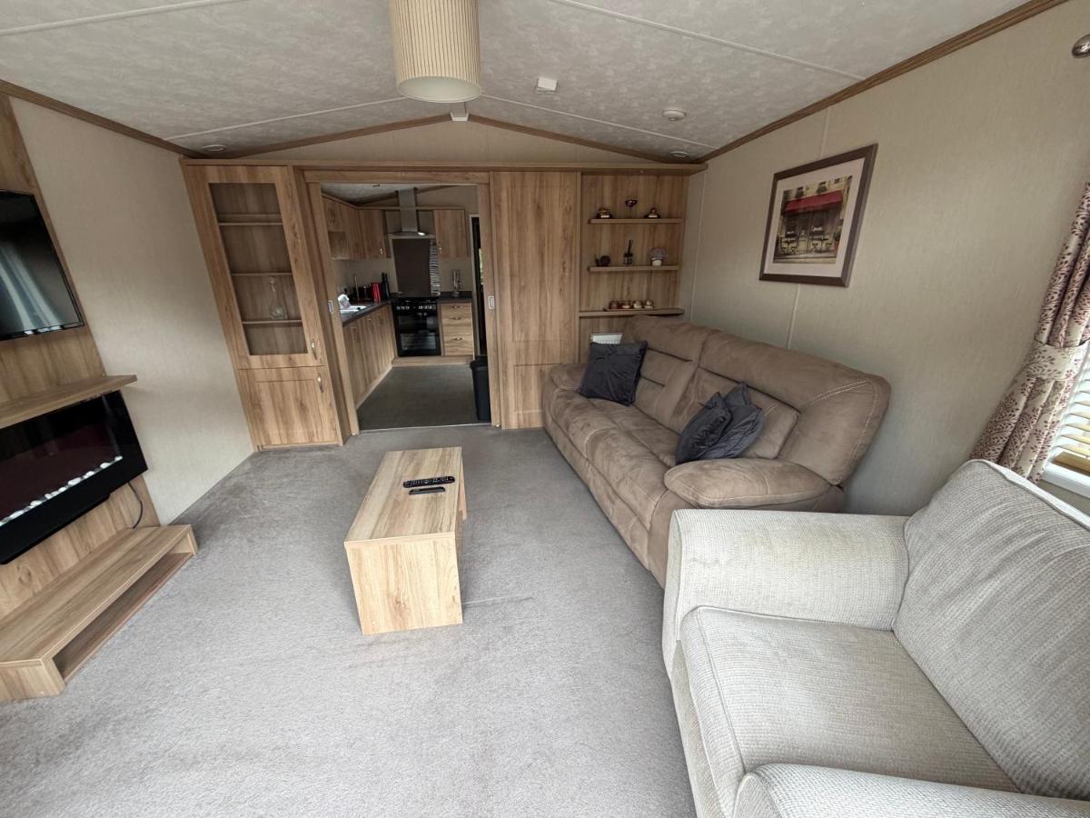 Silver Birch Lodge - Housity