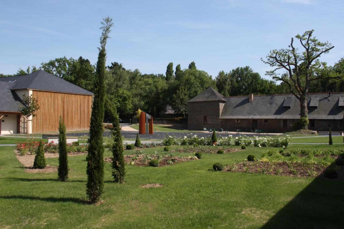 Jardin de l'établissement Loire & Sens
