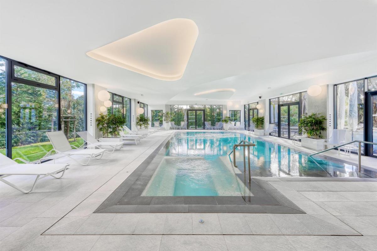 GOLDEN TULIP LYON OUEST TECHLID Hotel & Spa - Housity