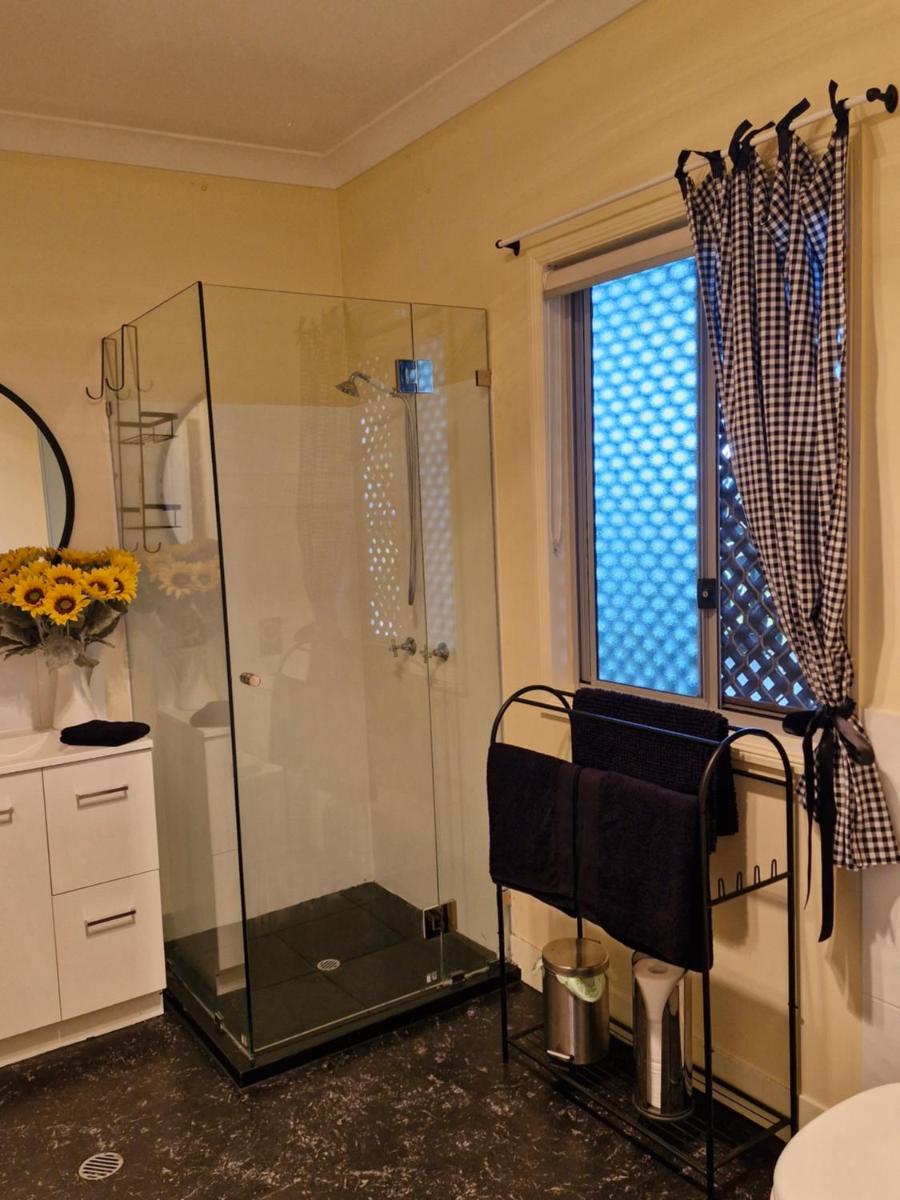 Vibrant & Vintage B & B - Housity