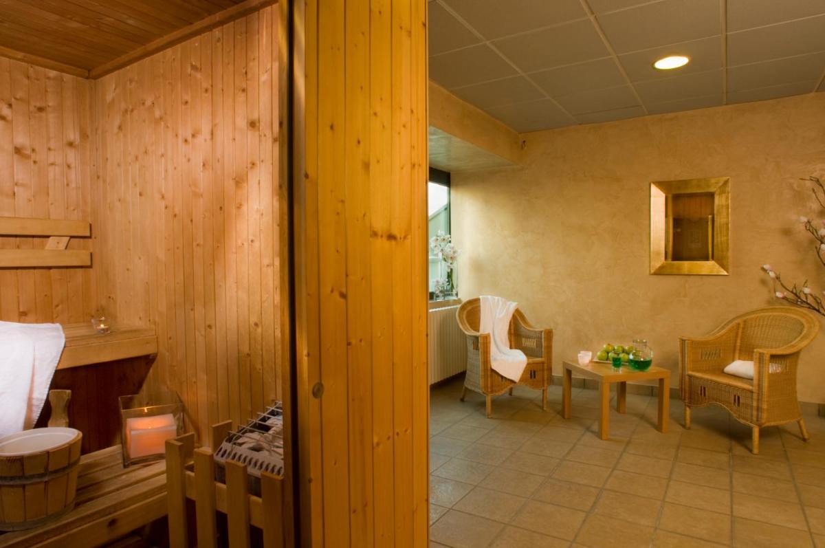 Cosmo Hotel Torri - Housity