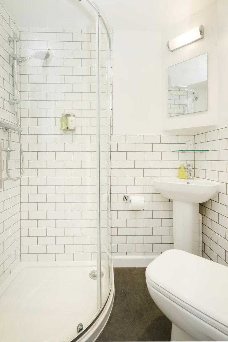 The Clifton Hotel Bristol - Housity