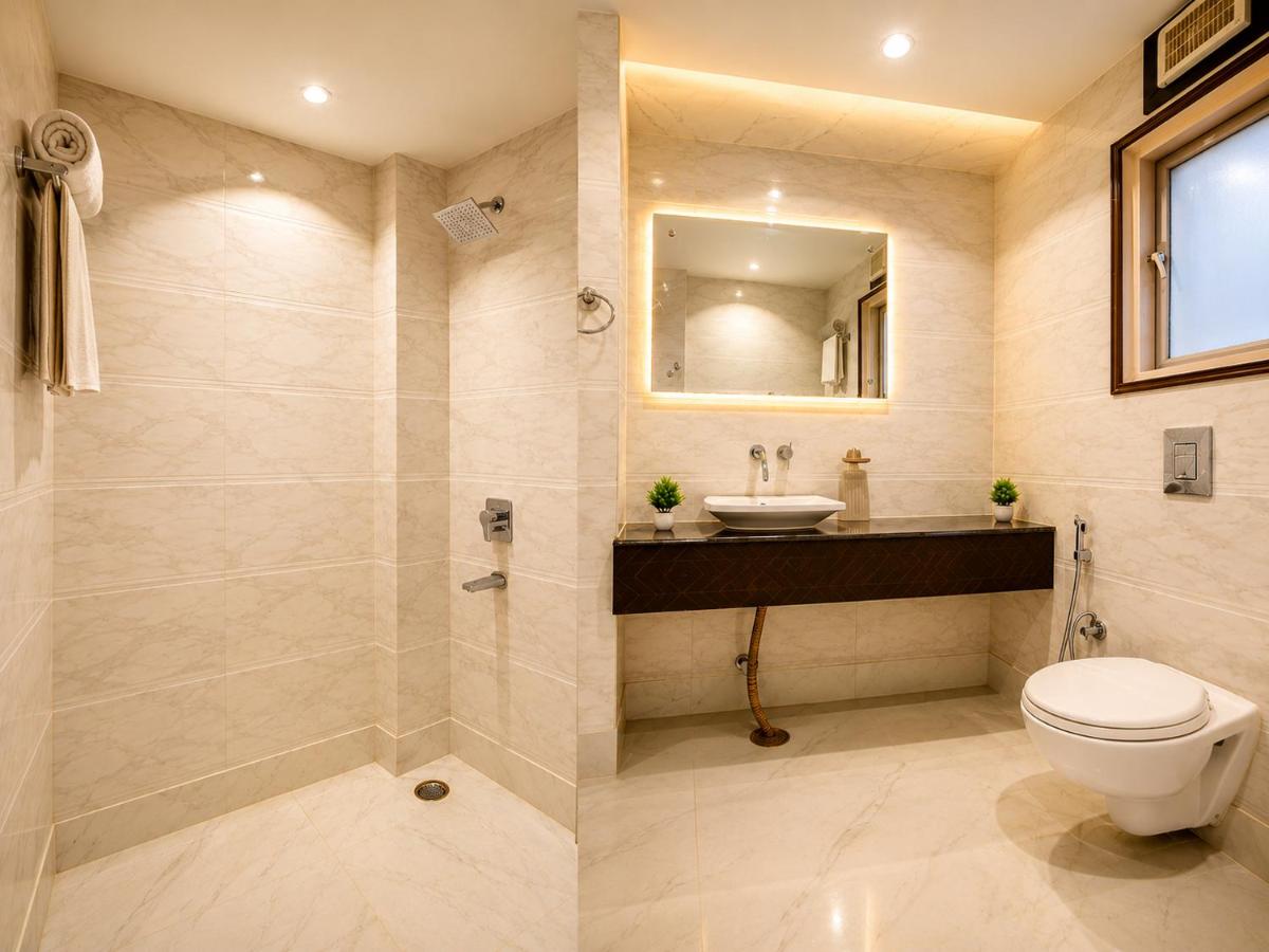 Hotel Krishna - By RCG Hotels, Paharganj, New Delhi - Housity