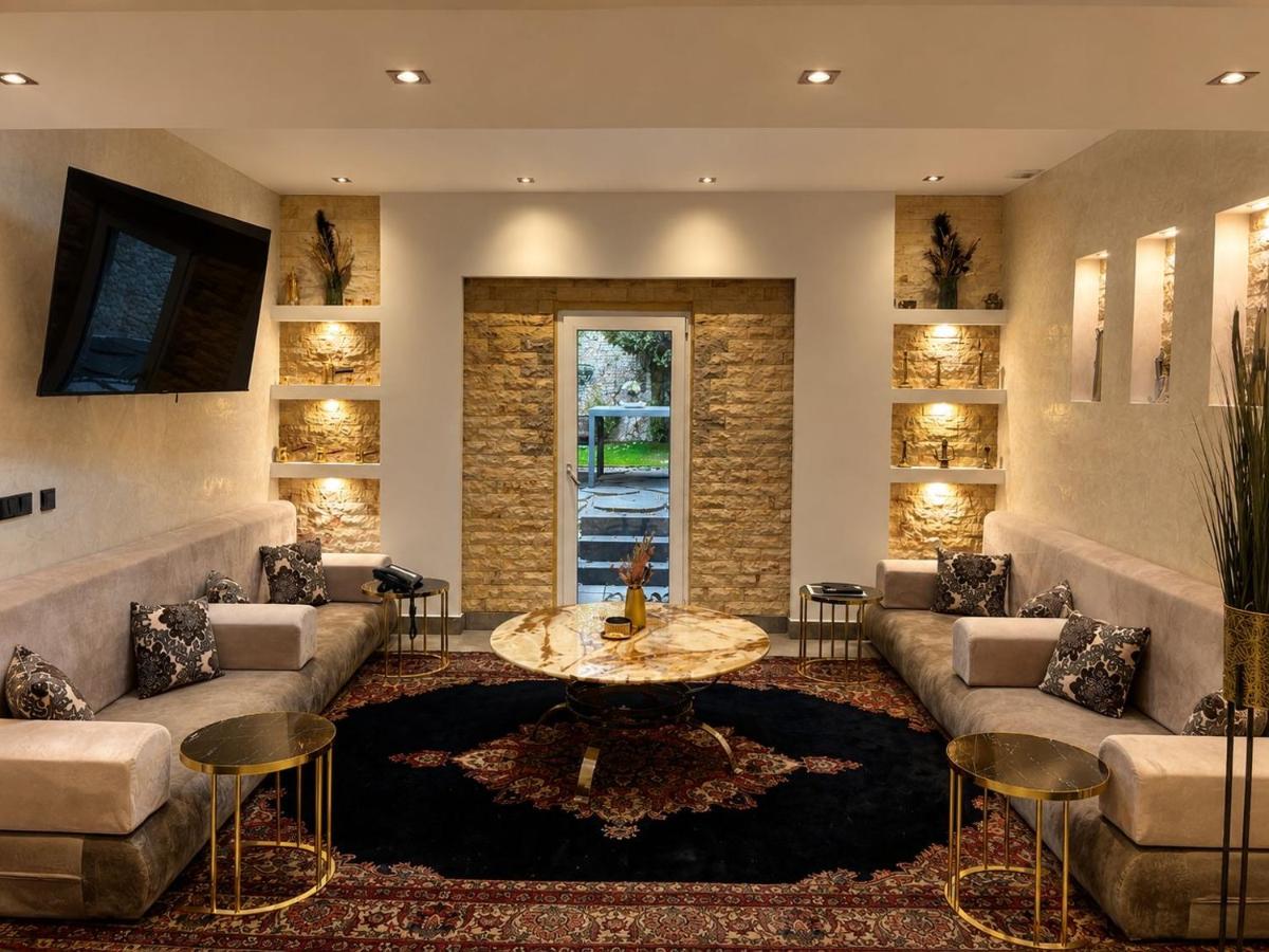 Suites Aix la Chapelle, Exclusive Apartments, Wellness and more, Aachen City - Housity