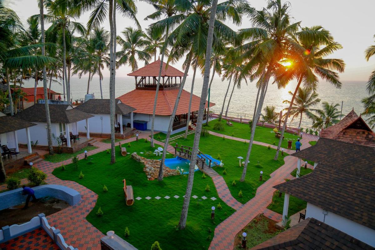 SUN VIEW Beach Resort By Citrine - Housity