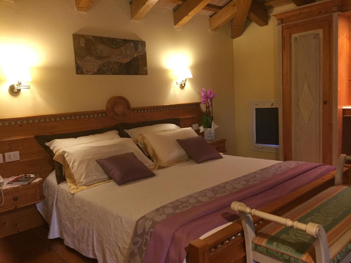 Cà Rocca Relais - Housity