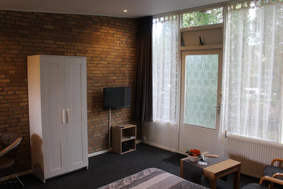 Motel Paradiso - Housity