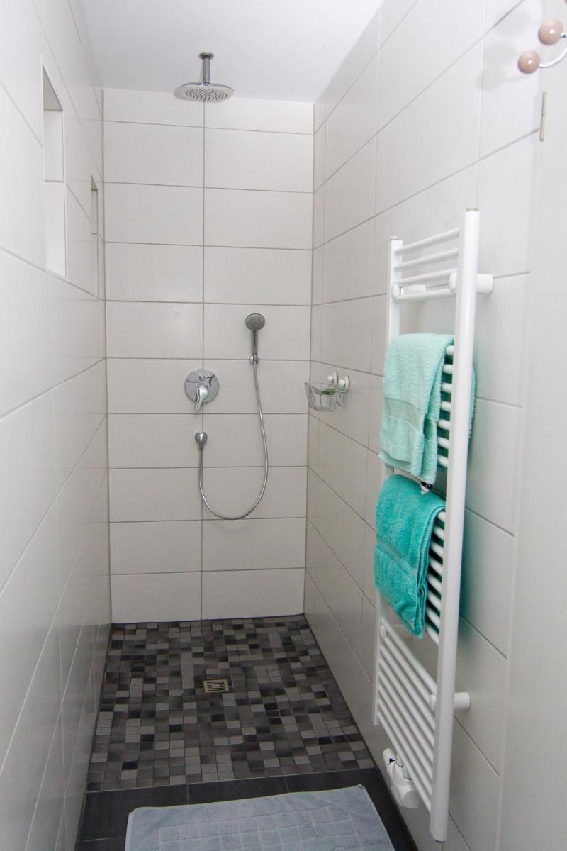 Ferienhaus "Kleiner Onkel" - Housity