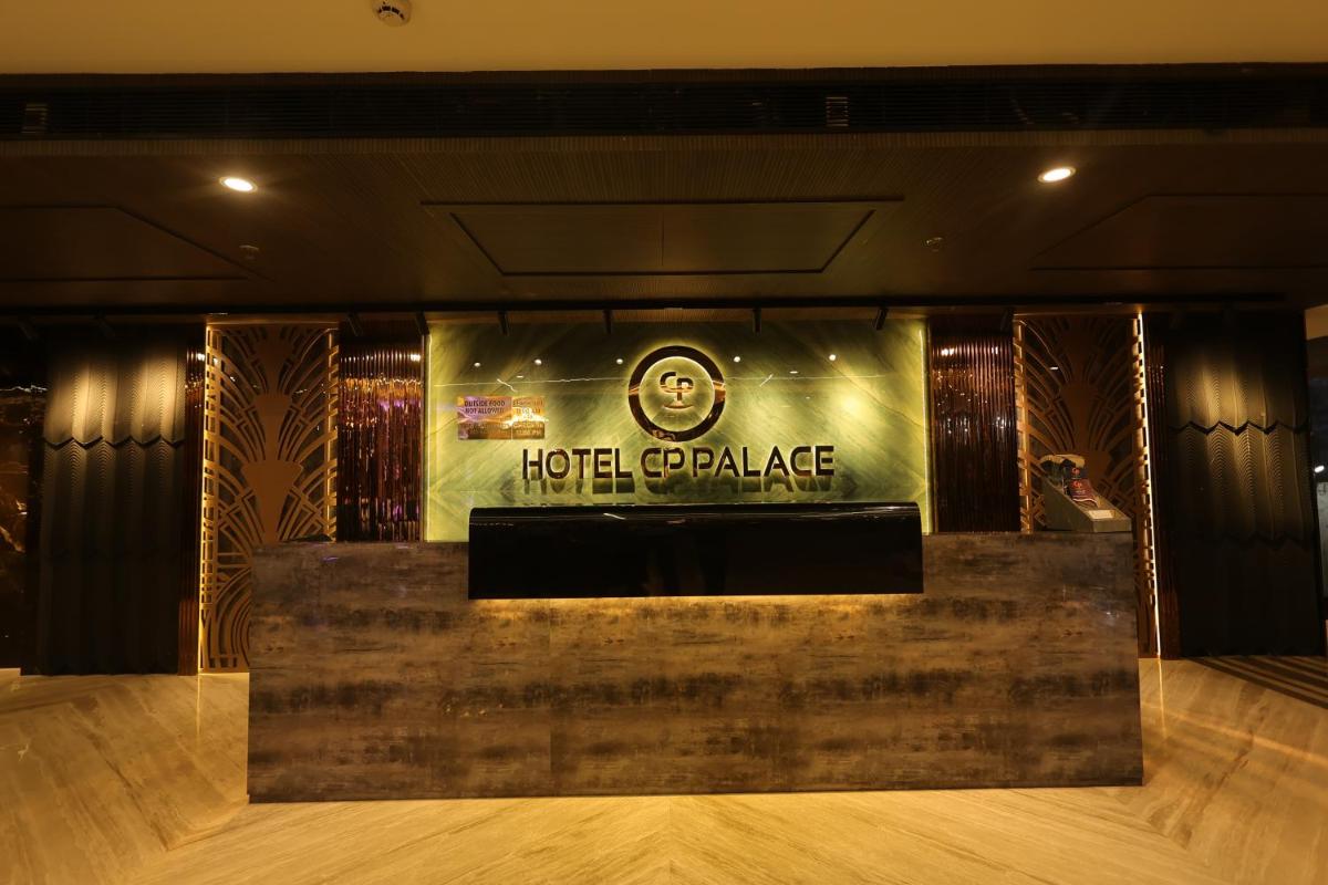 Hotel CP Palace - Housity
