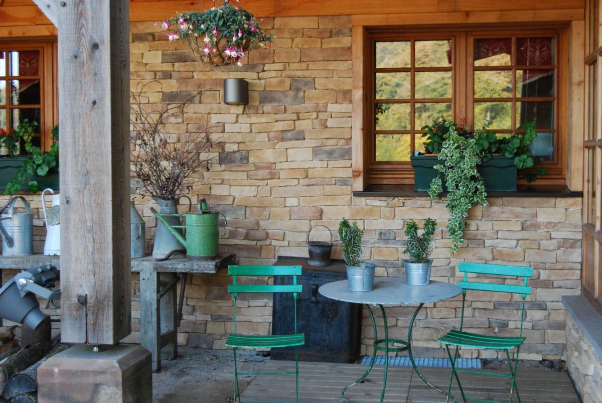 Terrasse ou espace extérieur de l'établissement Chalet Hôtel & Spa Le Collet