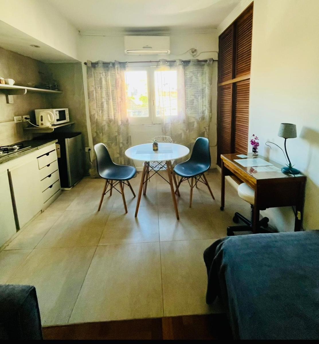 CASA SALTA - A escasos metros de la peatonal y muy próximo a la costanera - Housity