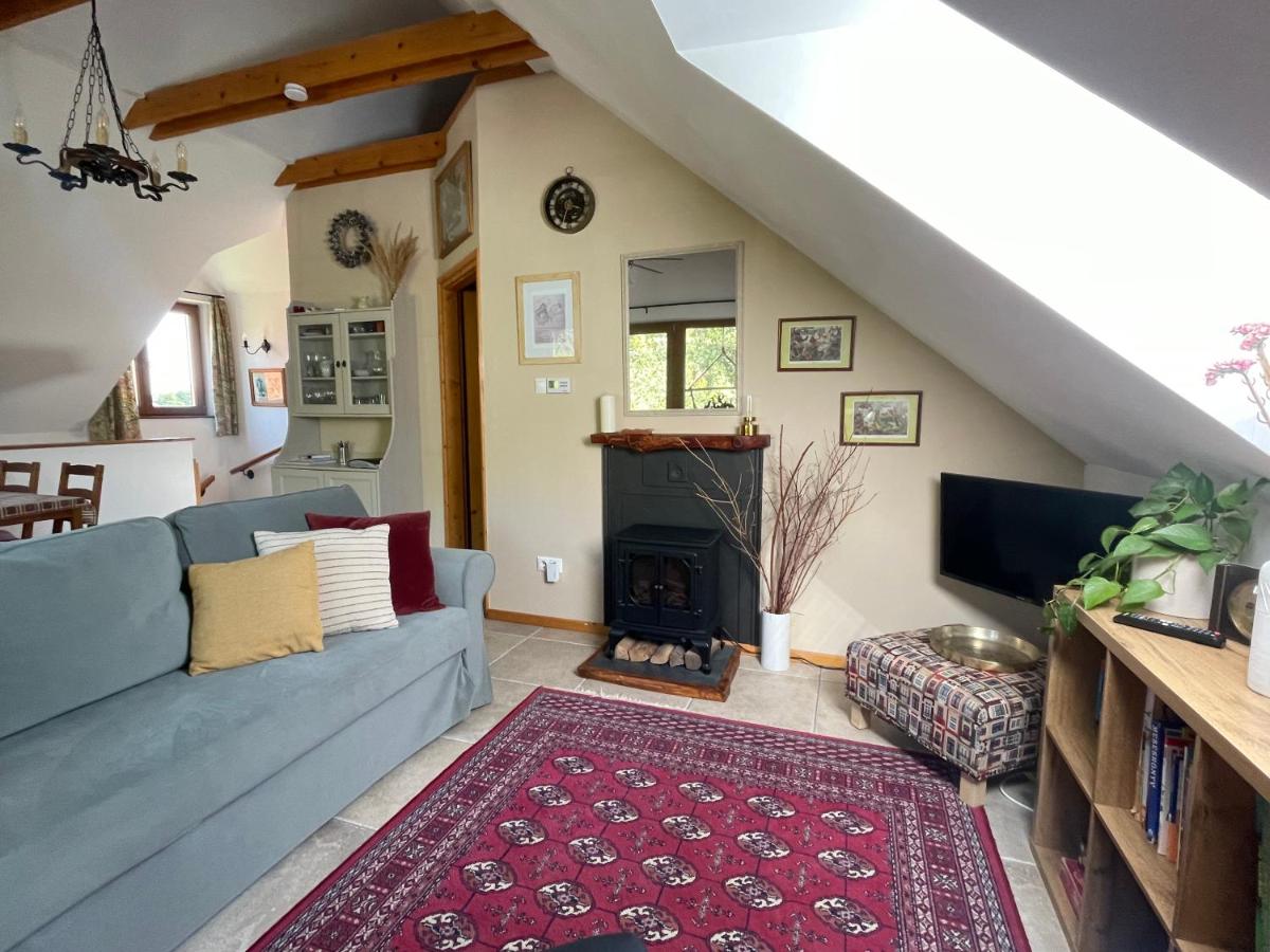 Oak Tree Apartment - Tölgy Lak - Housity