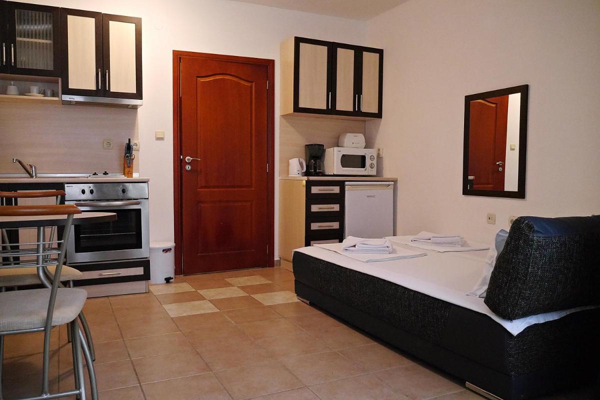 Suitetrails - Summer Dreams -ApartComplex