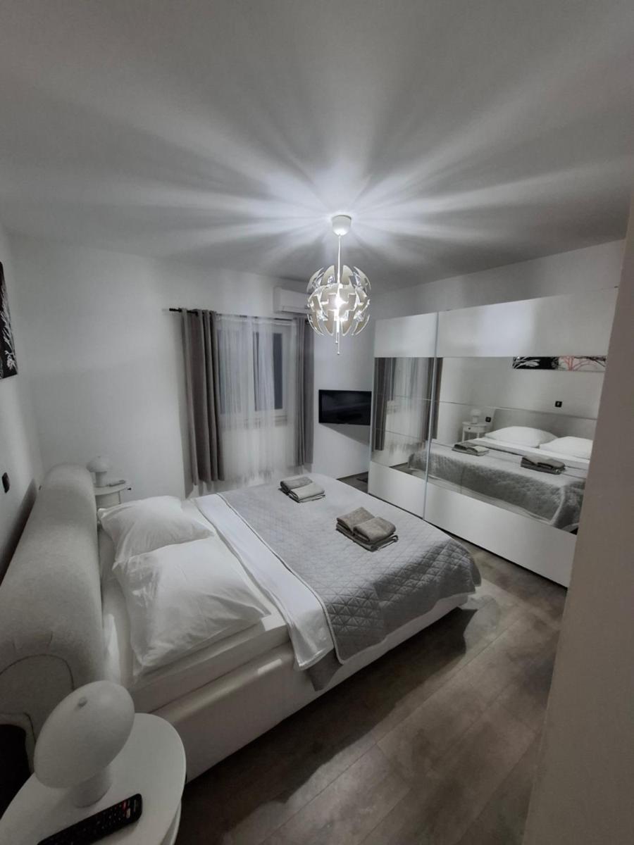 Villa Maslina - Housity