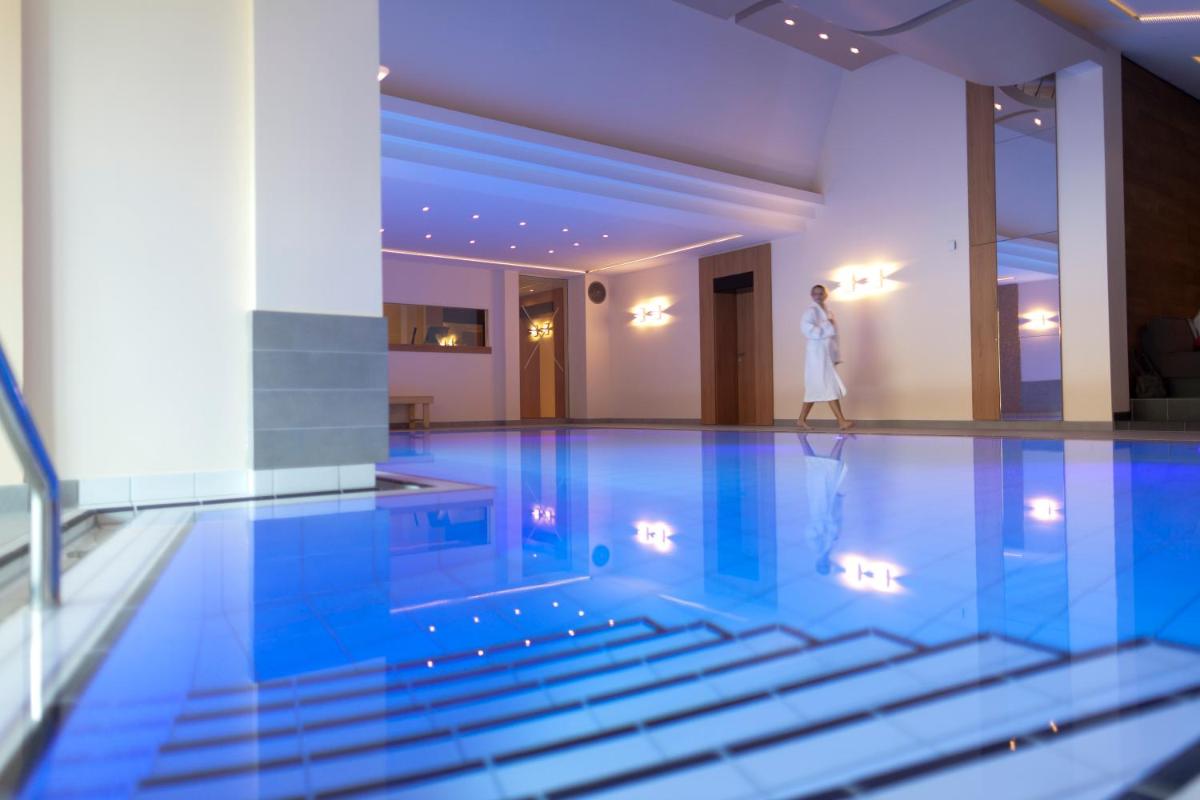 Romantik Hotel Waldschlösschen - Housity