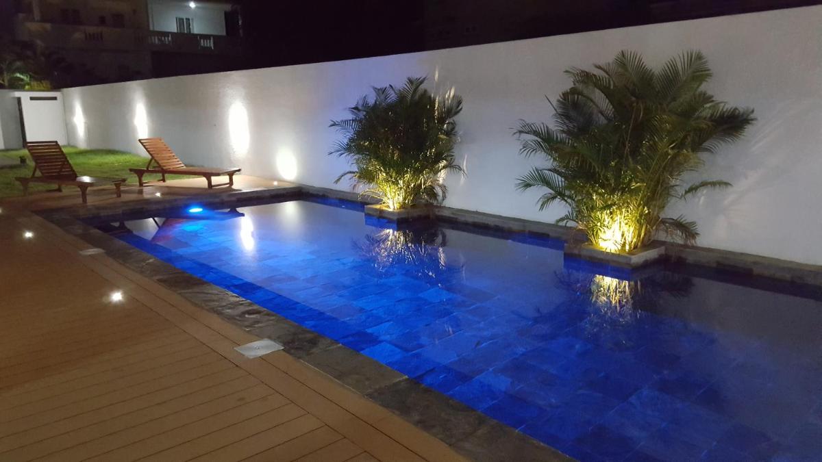 Suitetrails - Flic en Flac Beach Penthouse