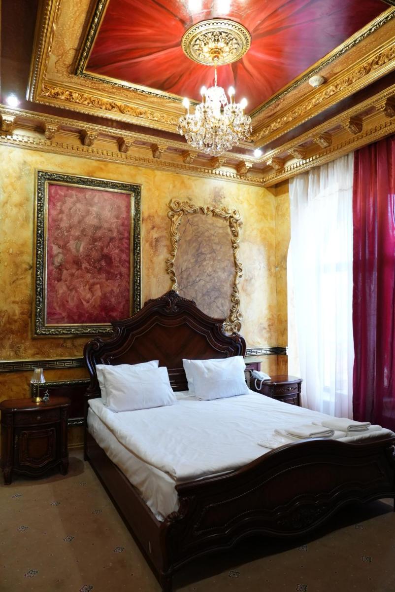 Alexandrapol Palace Hotel - Housity
