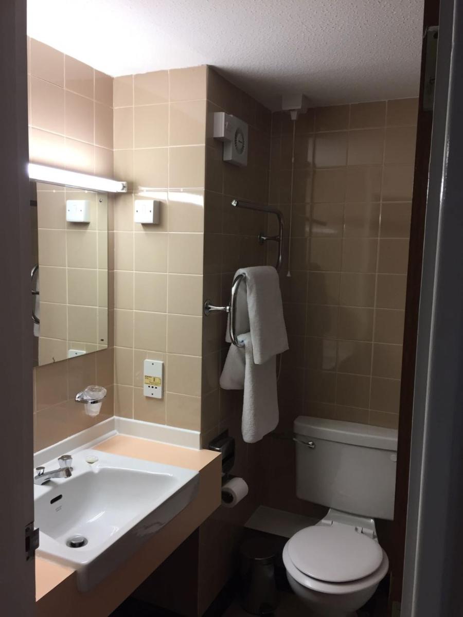The Harrowgate Hill Lodge - Housity