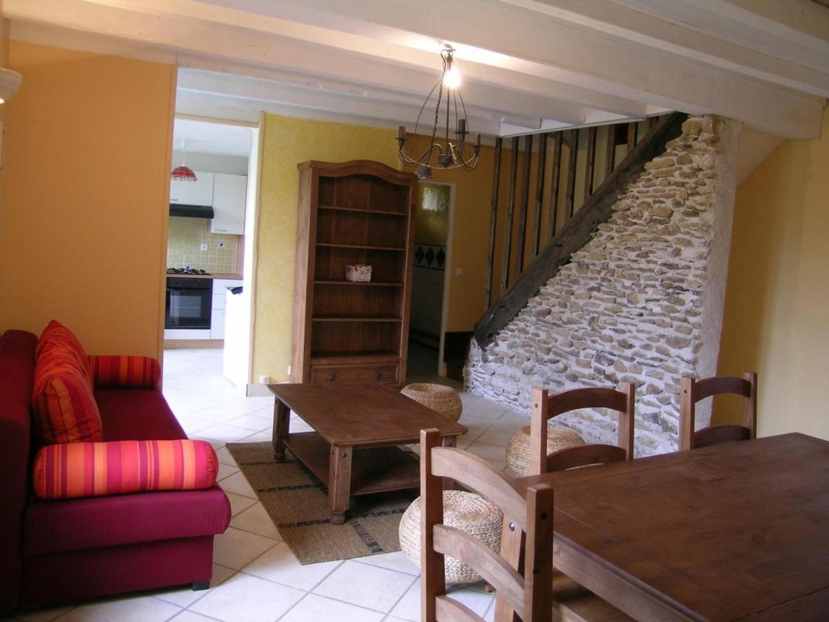 Maison indépendante de charme près de Montluçon - FR-1-489-404 - Housity