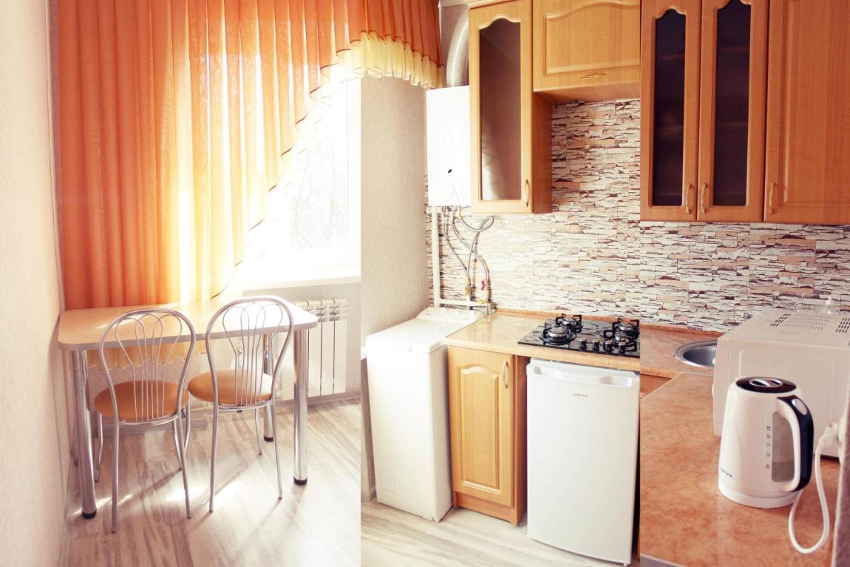 Apartment on Nakhimova Avenue 103 - Housity