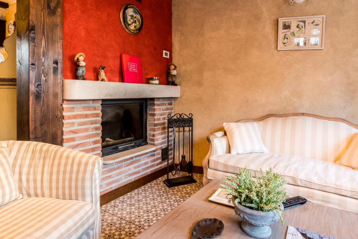 Hotel Rural La Tenada - Housity