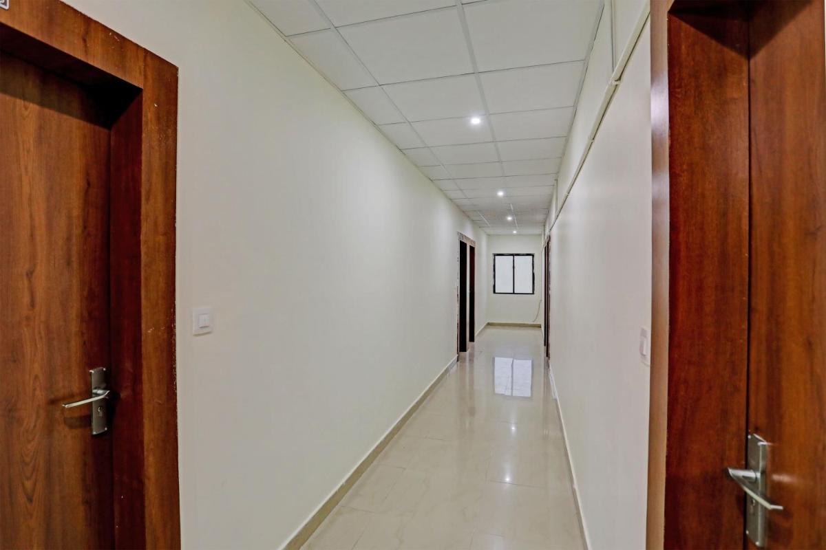 Collection O Aditya Inn - Housity