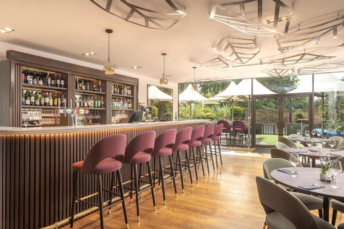 DoubleTree by Hilton London - Hyde Park - Housity