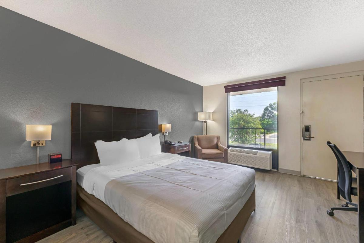 Quality Inn & Suites Live Oak I-10 Exit 283 - Housity