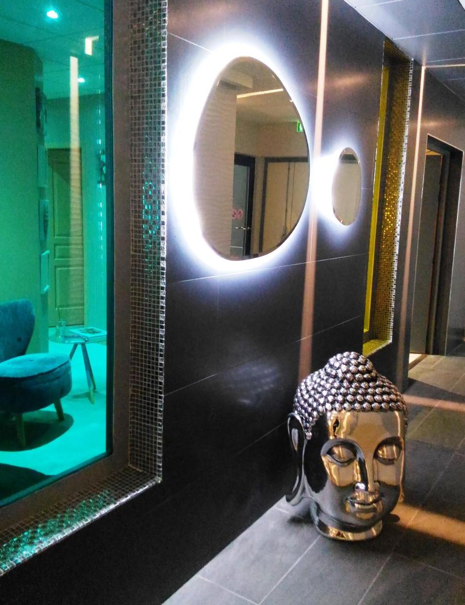 Coin salon dans l'établissement Best Western Aquakub