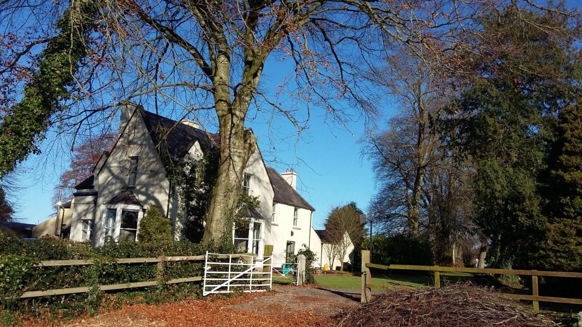 Rings Coach House Retreat - Housity
