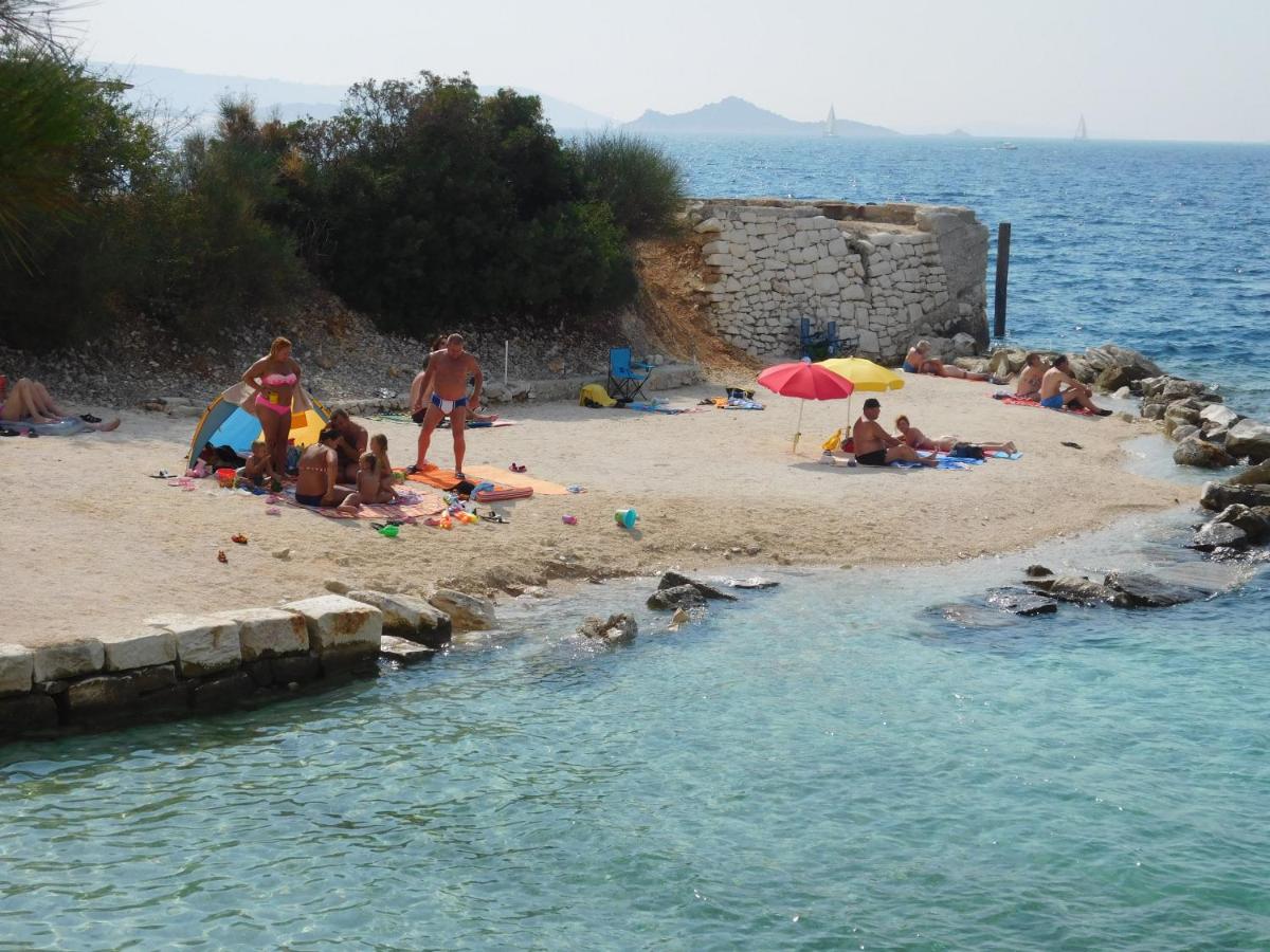 Apartment with terrace - Housity