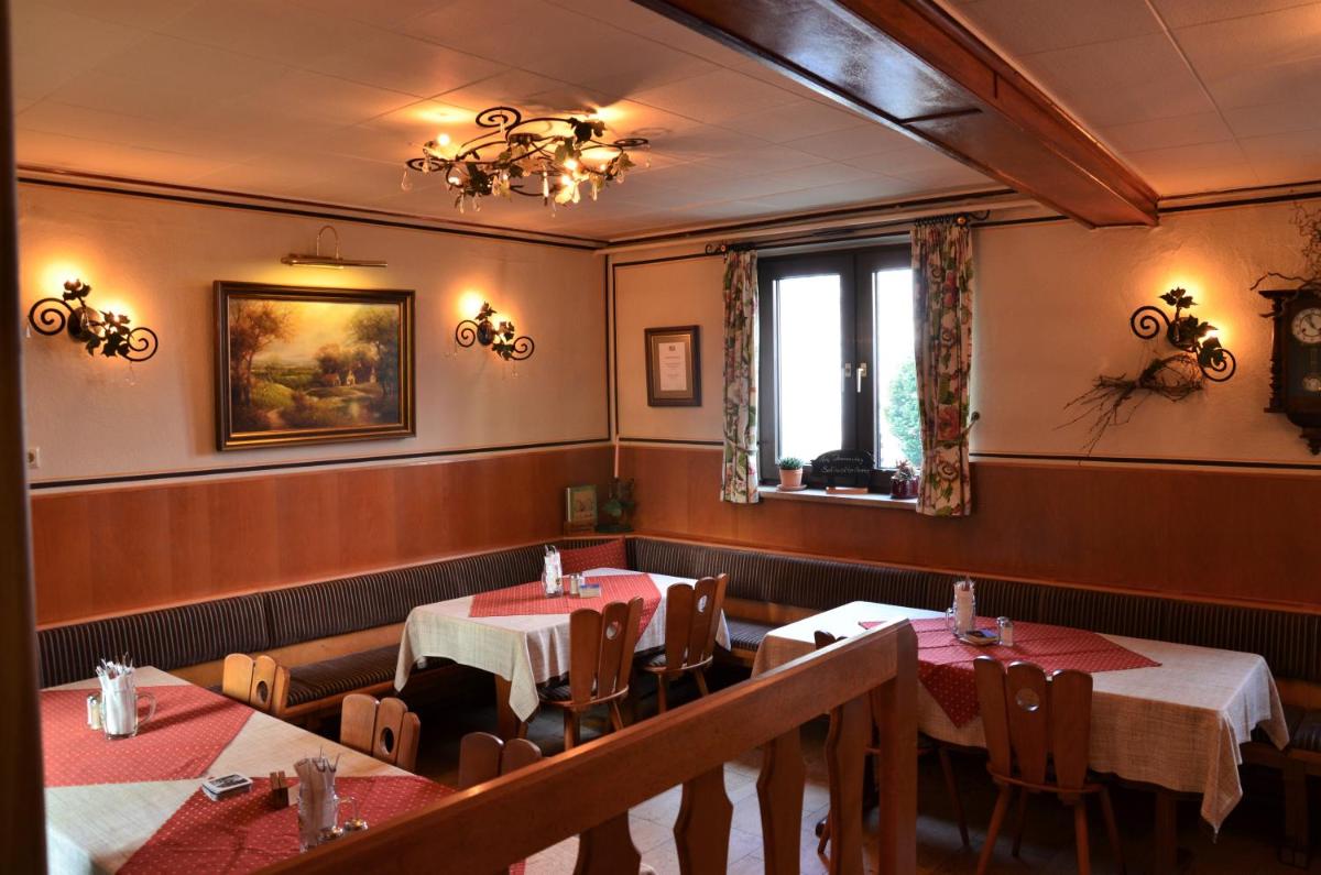 Wirtshaus & Hotel Zur Alten Brauerei Zapf - Housity