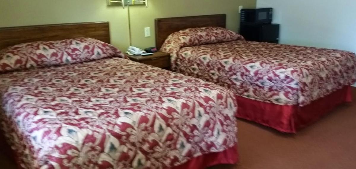 Travelers Inn - Housity