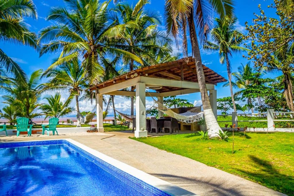 Villa Mer - Housity
