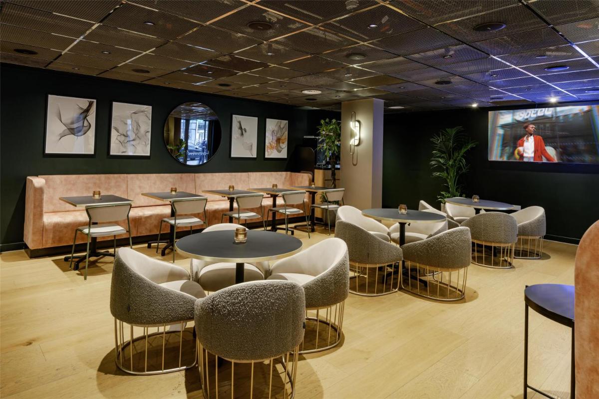 YOTEL London City - Housity