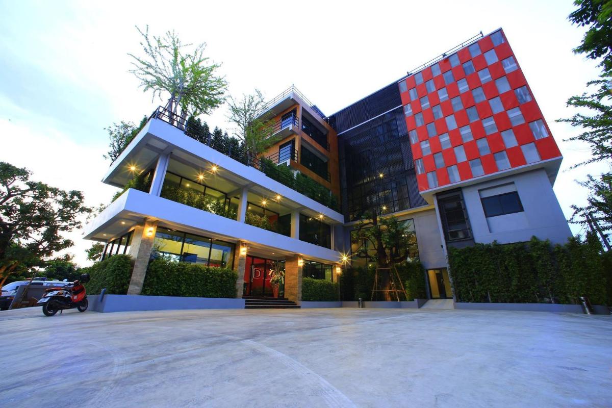 D11 Hotel - Housity