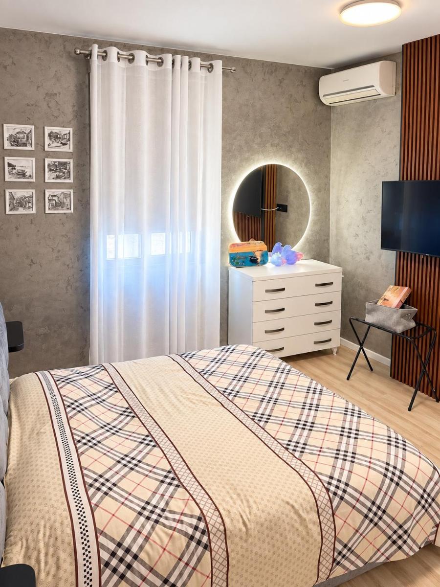 Pogradec Apartment - Housity