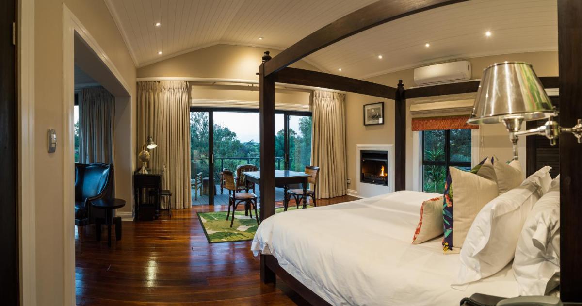 The Royal Fischer Hotel - Housity