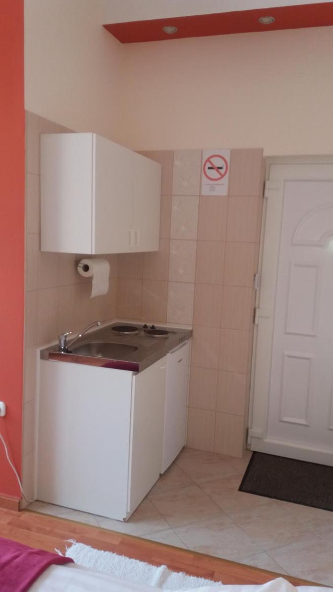 Nádor Apartmanok - Housity