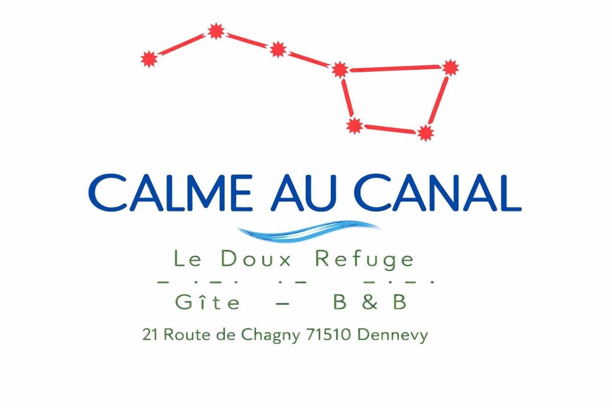 Calme au Canal de Centre - Housity