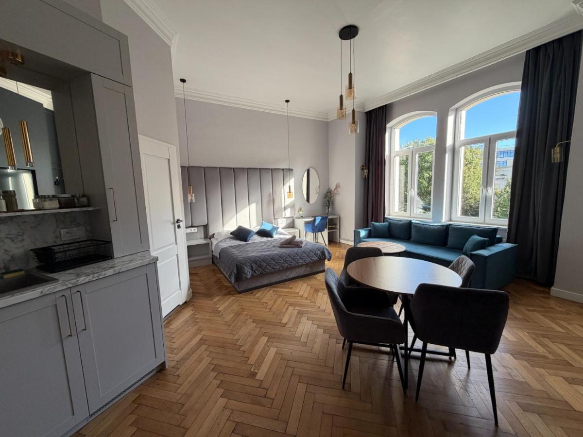 DK Premium Ballady i Romanse - Housity