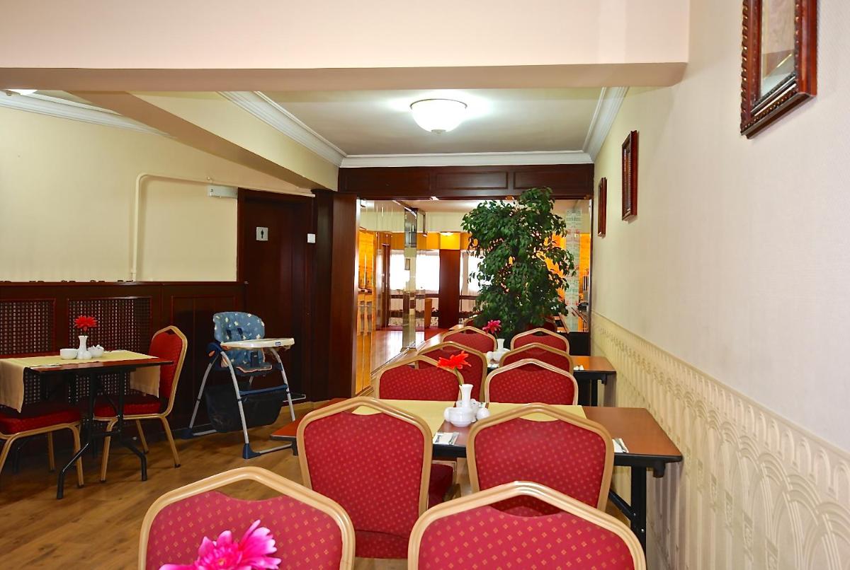 Hotel Mithat - Housity