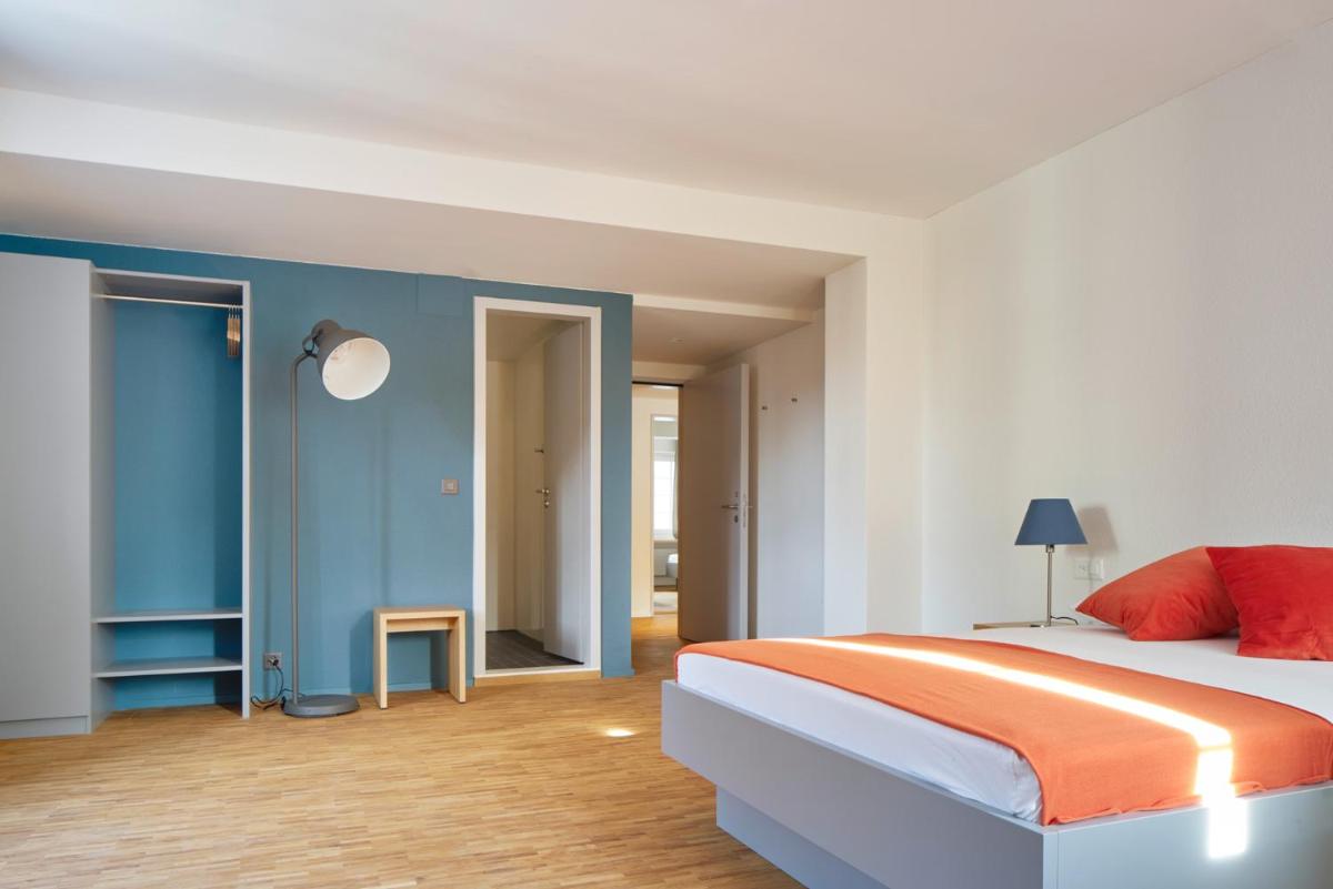 Josephine's Guesthouse - ! WOMEN ONLY ! - Housity