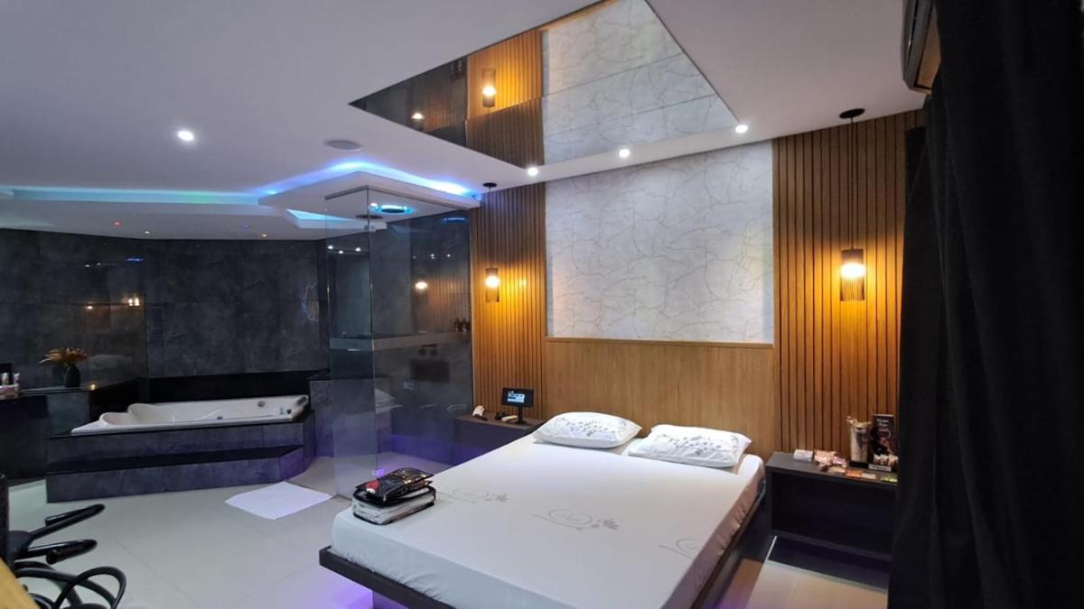 Motel Lunary - Housity