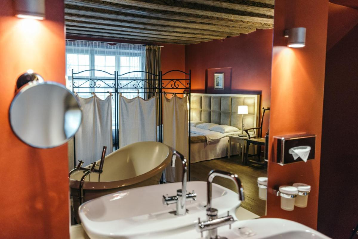 Merchants House Hotel - Housity
